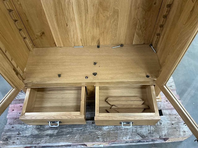 Eiken servieskast 143x88x30,5cm - afbeelding 7 van  7