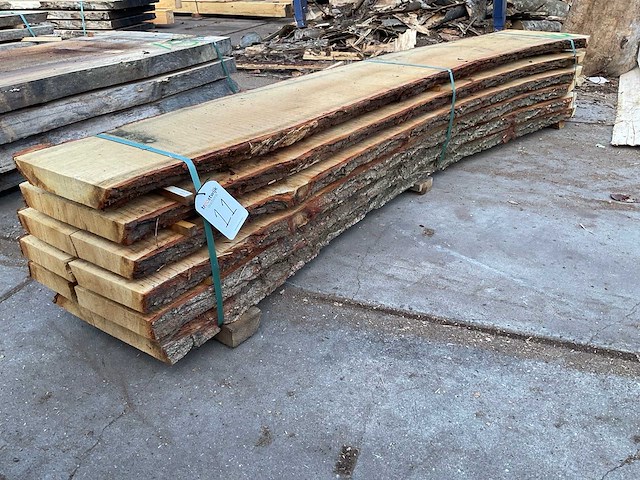 Eiken stam 44 mm ca. 0,377 m³ - afbeelding 1 van  2
