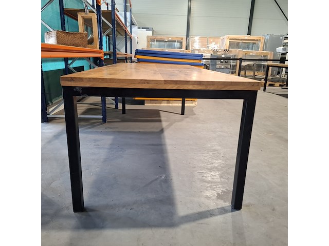 Eiken stamtafel - afbeelding 2 van  6