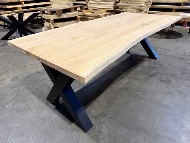 Eiken tafel 220 cm. - afbeelding 1 van  4