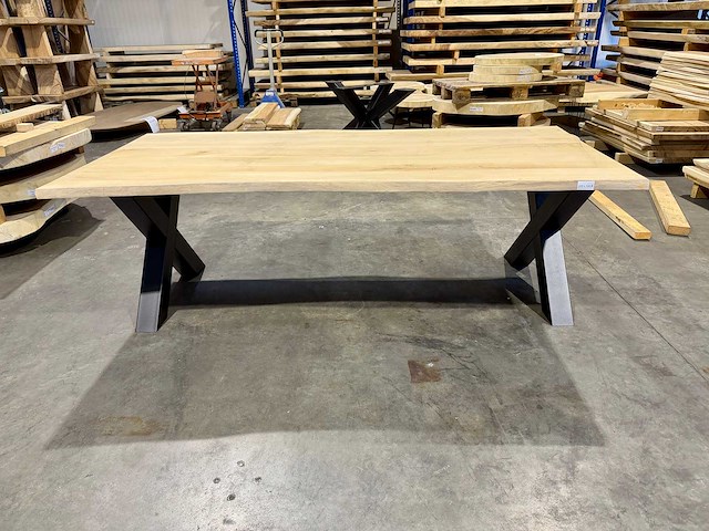 Eiken tafel 220 cm. - afbeelding 2 van  4