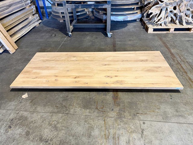 Eiken tafelblad 240 cm. - afbeelding 1 van  2