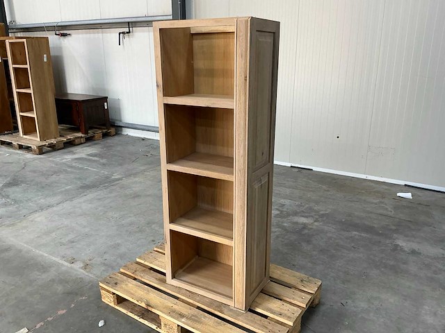 Eiken vakkenkast 156,5x56,5x36,5cm - afbeelding 1 van  3