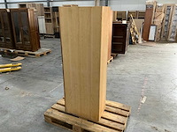 Eiken vakkenkast 156,5x56,5x36,5cm - afbeelding 2 van  3