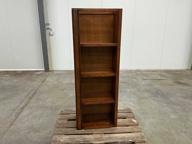 Eiken vakkenkast 156,5x57x35,5cm - afbeelding 1 van  1