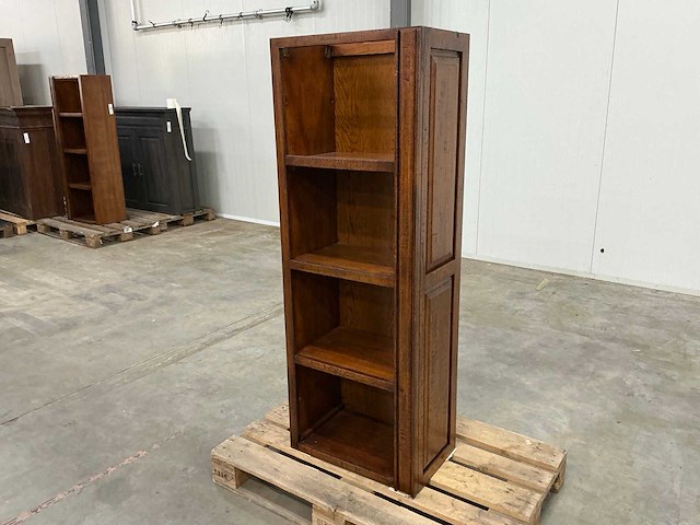 Eiken vakkenkast 157x57x35,5cm - afbeelding 1 van  5