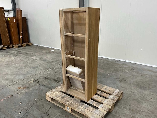 Eiken vakkenkast met planken 156,5x56,5x35cm - afbeelding 1 van  6