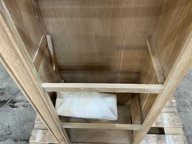Eiken vakkenkast met planken 156,5x56,5x35cm - afbeelding 6 van  6