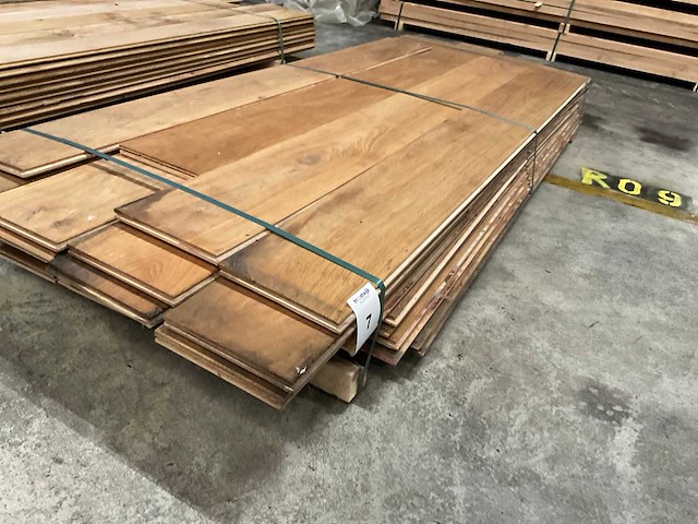 Eiken vloerdelen 20x220 mm ca 24 m² - afbeelding 1 van  4