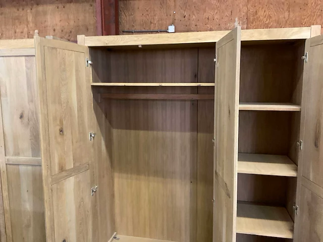 Eikenhouten kledingkast - afbeelding 3 van  15