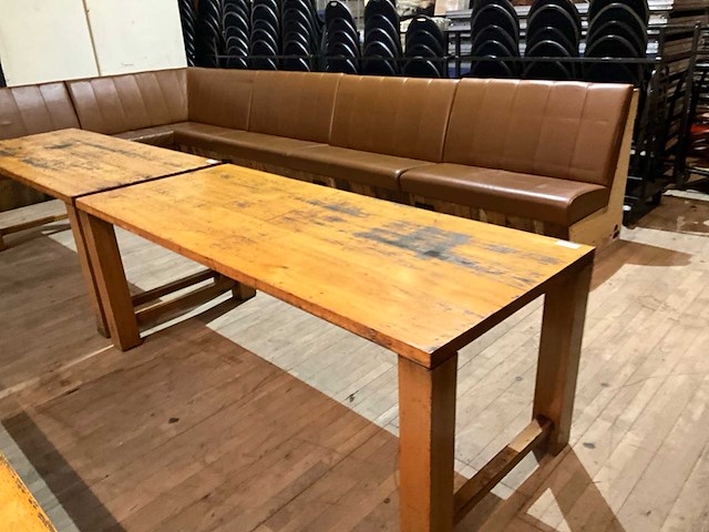 Eikenhouten restauranttafel - afbeelding 3 van  8