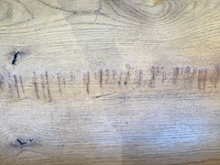 Eikenhouten salontafel, rustieke uitvoering, naturel eiken / lichtbruin, 145 × 75 × 50 cm | rustiek eiken - afbeelding 4 van  4