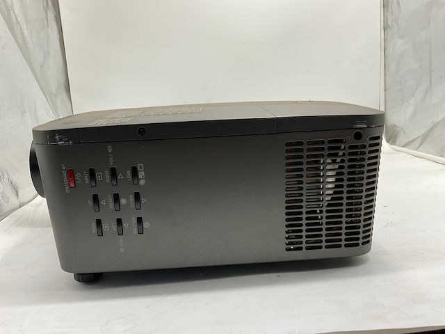 Eiki lc-wul100 beamer - afbeelding 4 van  7