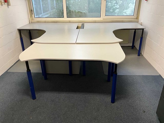 Eiland bureau (5x) - afbeelding 1 van  5