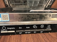 Eilandkeuken met inbouwapparatuur - afbeelding 14 van  41