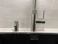 Eilandkeuken met inbouwapparatuur - afbeelding 17 van  41