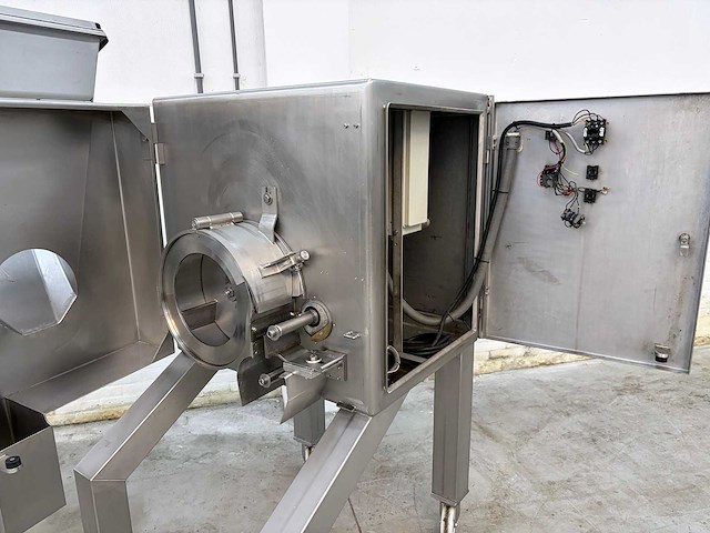 Eillert - bl 1000 a - blokjessnijmachine - afbeelding 6 van  8