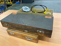 Eindmaten set (2x) + hydr. gereedschap - afbeelding 7 van  7