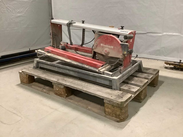 Einhell te-sc 570l steenzaag - afbeelding 1 van  3