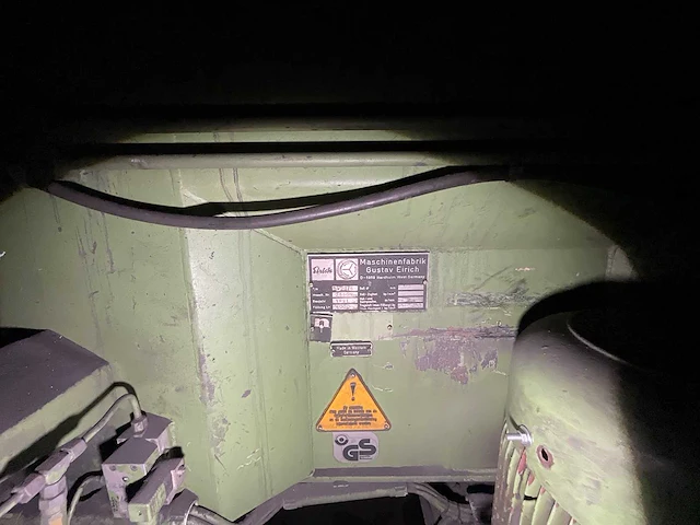 Eirich vormzandmachine en zandopslag - afbeelding 12 van  29