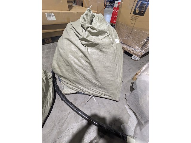 Eistoel black swing chair sanderz, 2025 - afbeelding 2 van  3