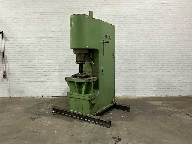 Eitel - rp 100 - hydraulic press - 1967 - afbeelding 2 van  3