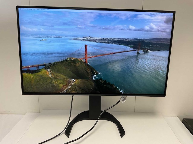 Eizo (ev3285) 32”, 3840x2160 (uhd) ips monitor - afbeelding 1 van  5