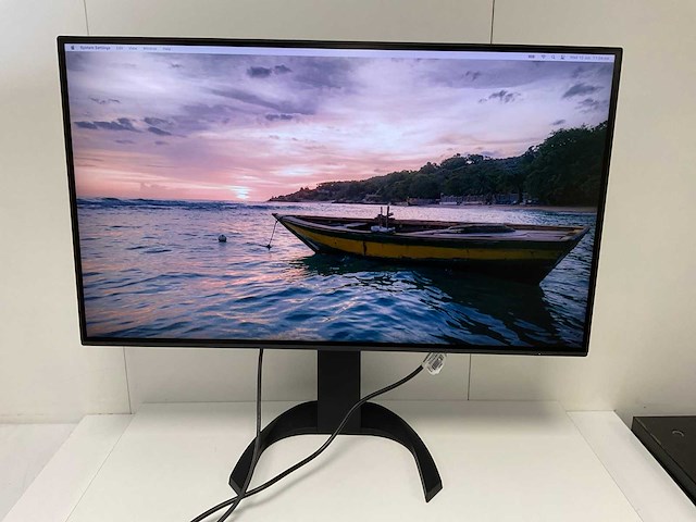 Eizo (ev3285) 32”, 3840x2160 (uhd) ips monitor - afbeelding 1 van  6