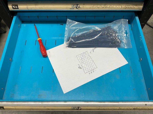 Ej gereedschapswagen - afbeelding 8 van  10