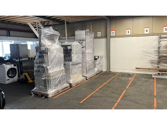 E+k premium - keuken met apparatuur - afbeelding 13 van  24