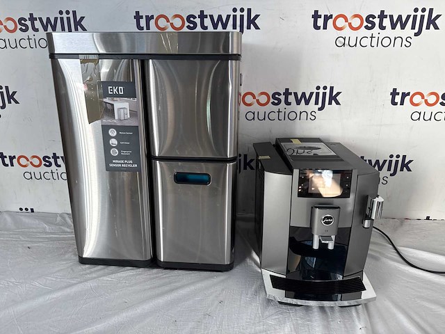 Eko 9338 – sensor prullenbak | jura e8 dark – volautomatische espressomachine - afbeelding 1 van  3