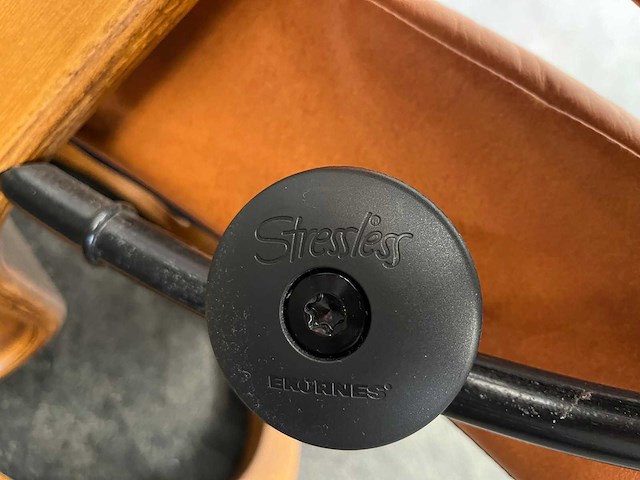 Ekornes stressless consul - lederen relax fauteuil - afbeelding 4 van  7