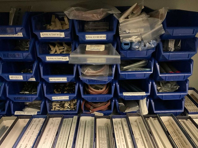 Ekwo kasten met inhoud polijst en slijp materialen (3x) - afbeelding 2 van  21