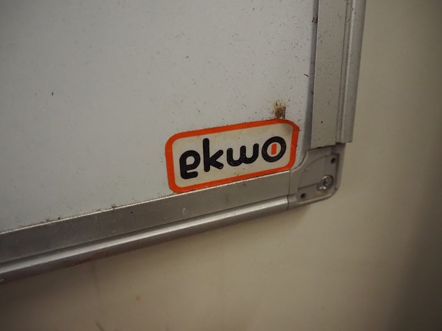 Ekwo - afbeelding 3 van  3