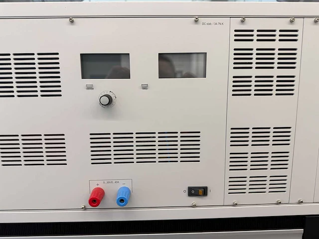Elabo - smartdm test werkbank - test machine - afbeelding 5 van  7