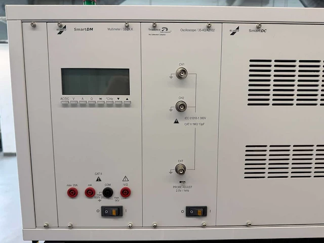 Elabo - smartdm test werkbank - test machine - afbeelding 4 van  7
