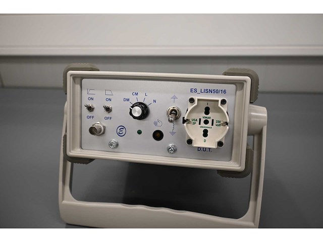 Elabtools es-lisn50/16 lisn-apparaat - afbeelding 2 van  3