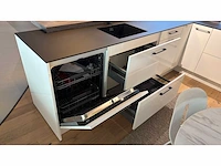 Elba briljant wit glans briljant wit - showroom keuken - afbeelding 13 van  15
