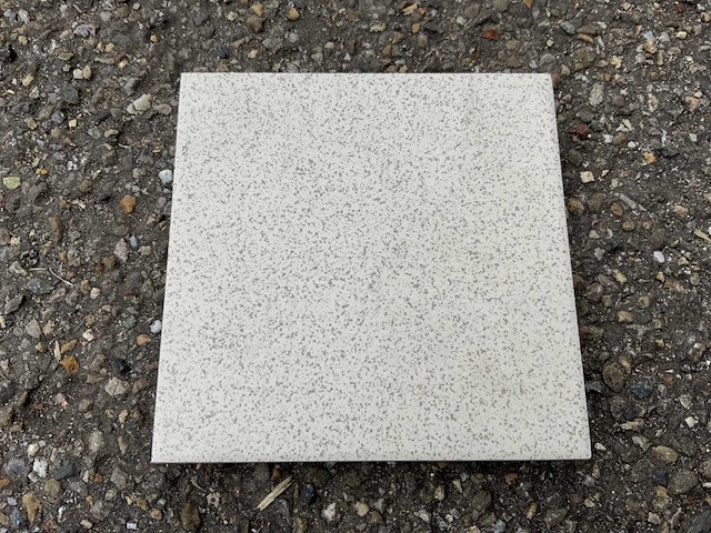 Elberti - 10x10cm - 17m2 - partij wandtegels - afbeelding 1 van  4