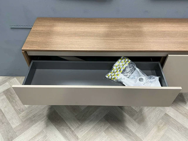 Elberti - badmeubelset 180 cm - afbeelding 2 van  12