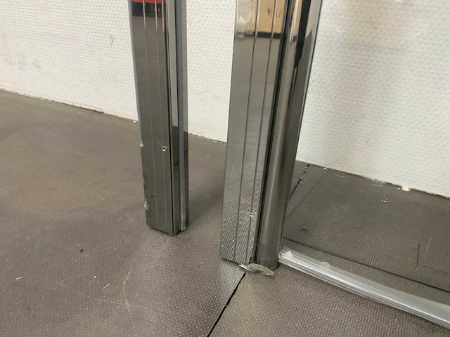 Elberti - douche & badwand 62 x 200 cm - afbeelding 6 van  7