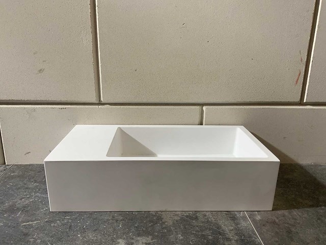 Elberti - fontein 36 x 18 cm - afbeelding 2 van  3