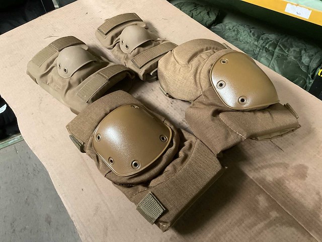 Elbow knee pad set - afbeelding 1 van  3