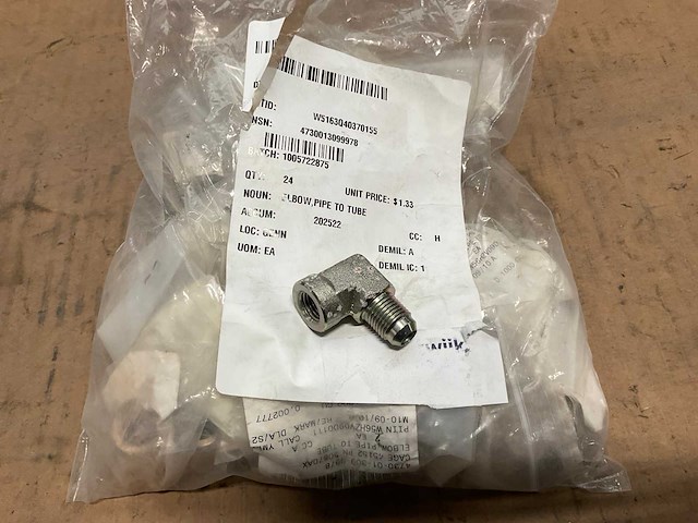 Elbow pipe (24x) - afbeelding 1 van  1