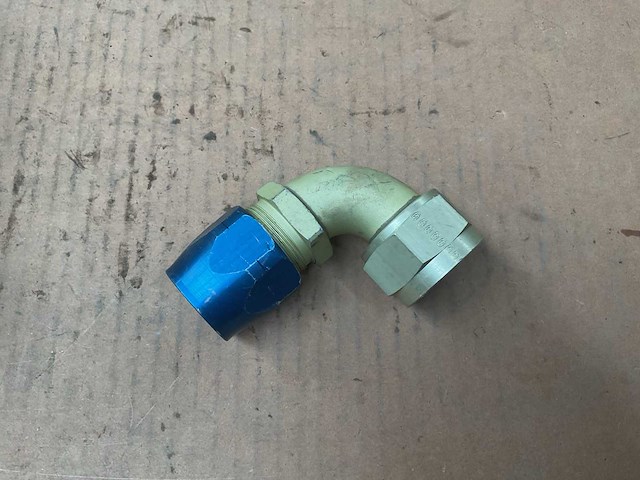 Elbow tube to hose (8x) - afbeelding 2 van  4