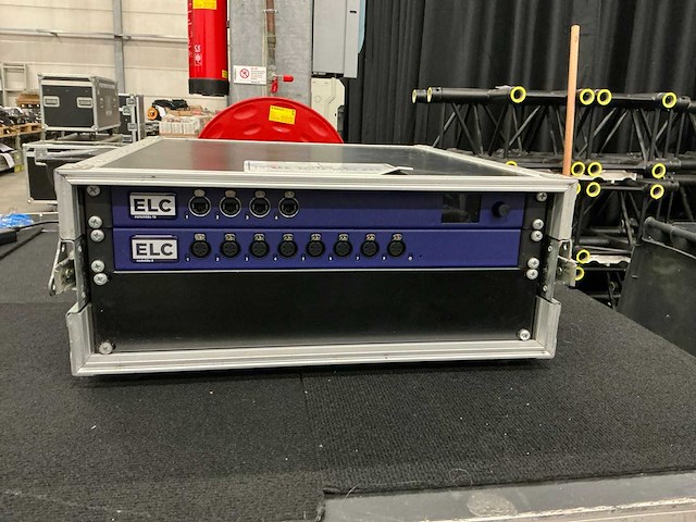 Elc dsl10gbx netwerkswitch met slavenode - afbeelding 1 van  3