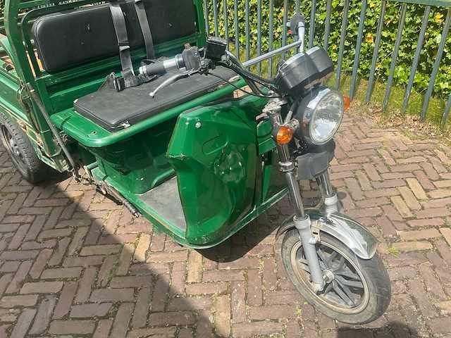 Elchiro tl elektrische tuktuk - afbeelding 29 van  31