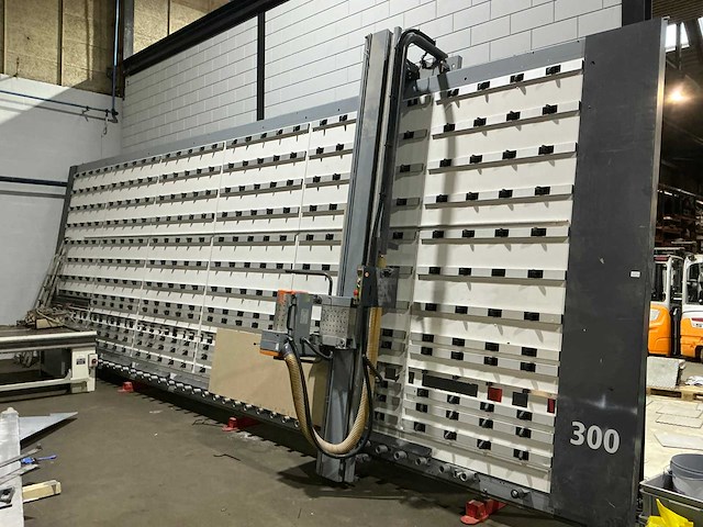 Elcon - 2004 - dsx-l 300 - verticale platenzaag - afbeelding 12 van  21