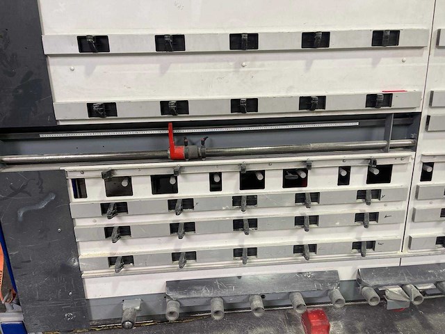 Elcon - 2004 - dsx-l 300 - verticale platenzaag - afbeelding 19 van  21