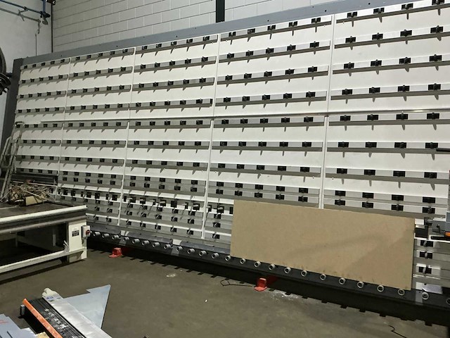 Elcon - 2004 - dsx-l 300 - verticale platenzaag - afbeelding 15 van  21